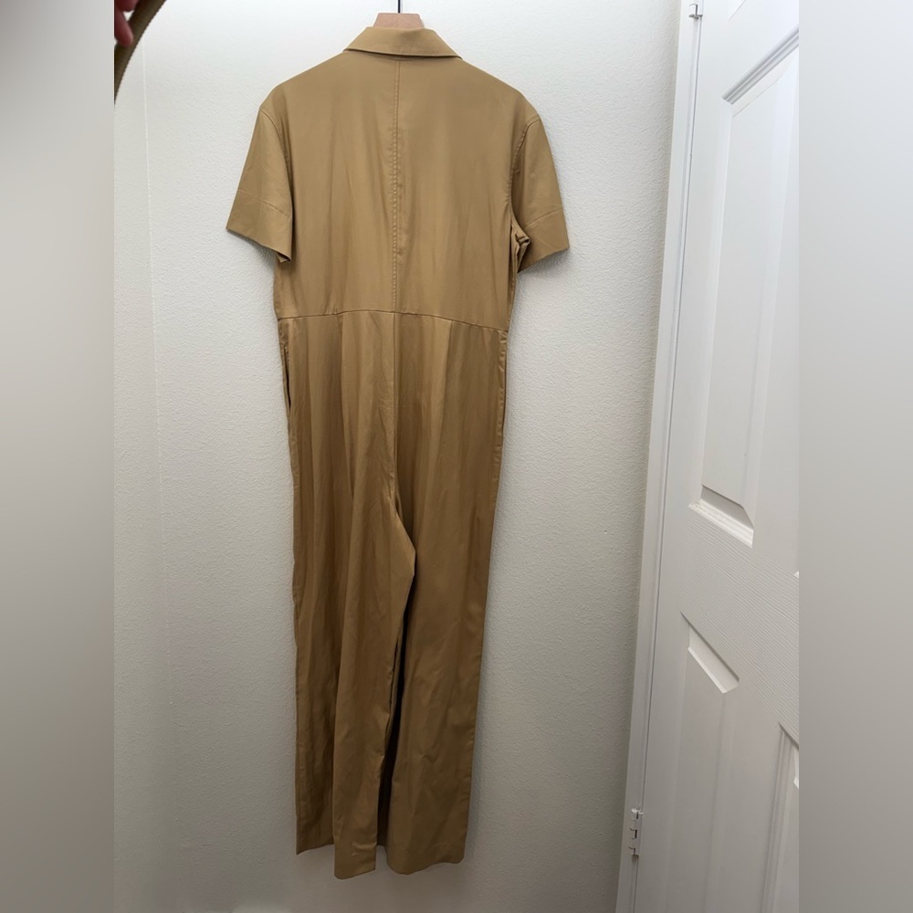 NWT Banana Republic Wide-Leg Jumpsuit in “New British Khaki” Medium - Picture 5 of 10